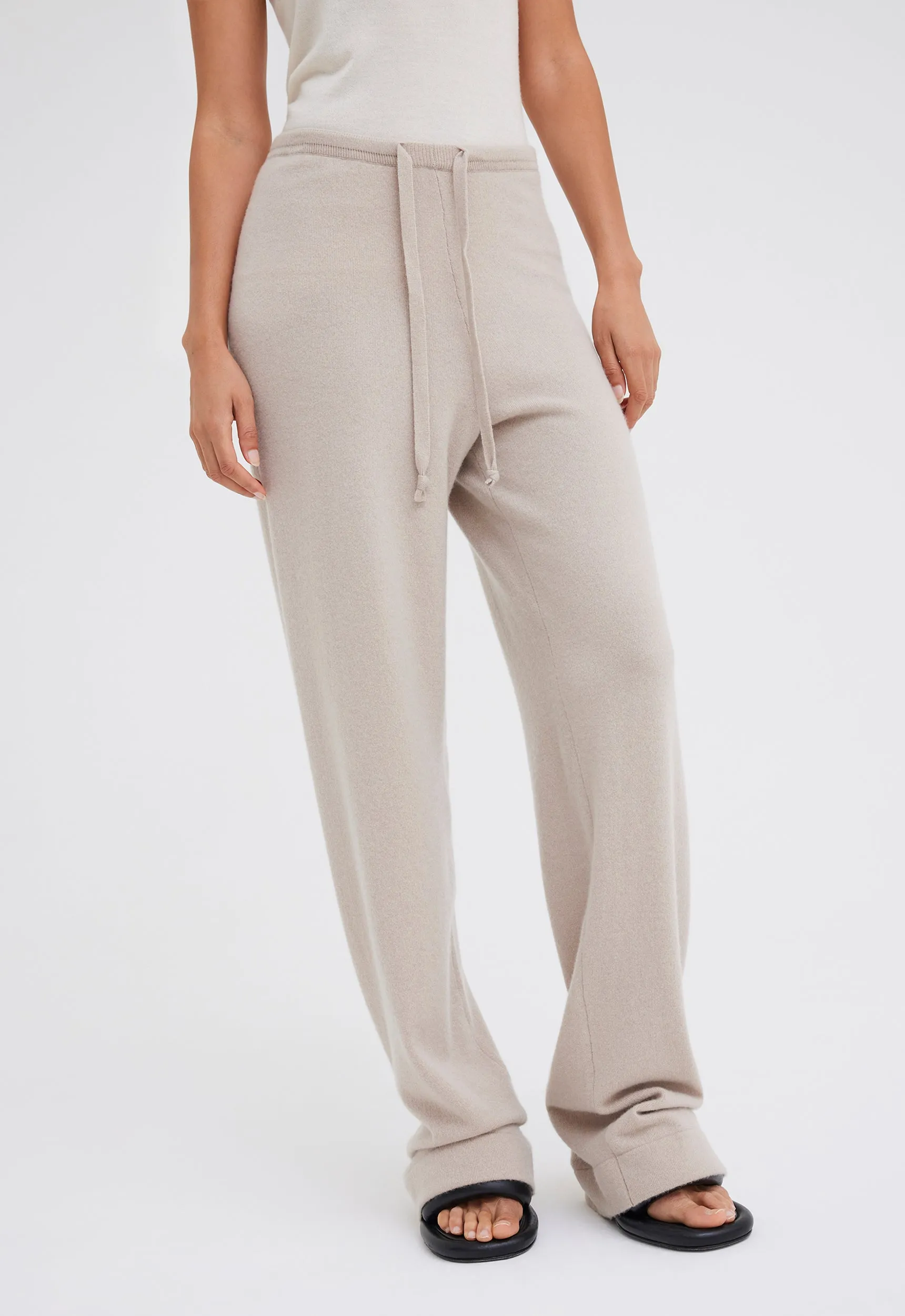 Dova Cashmere Pant - Flaxen Beige