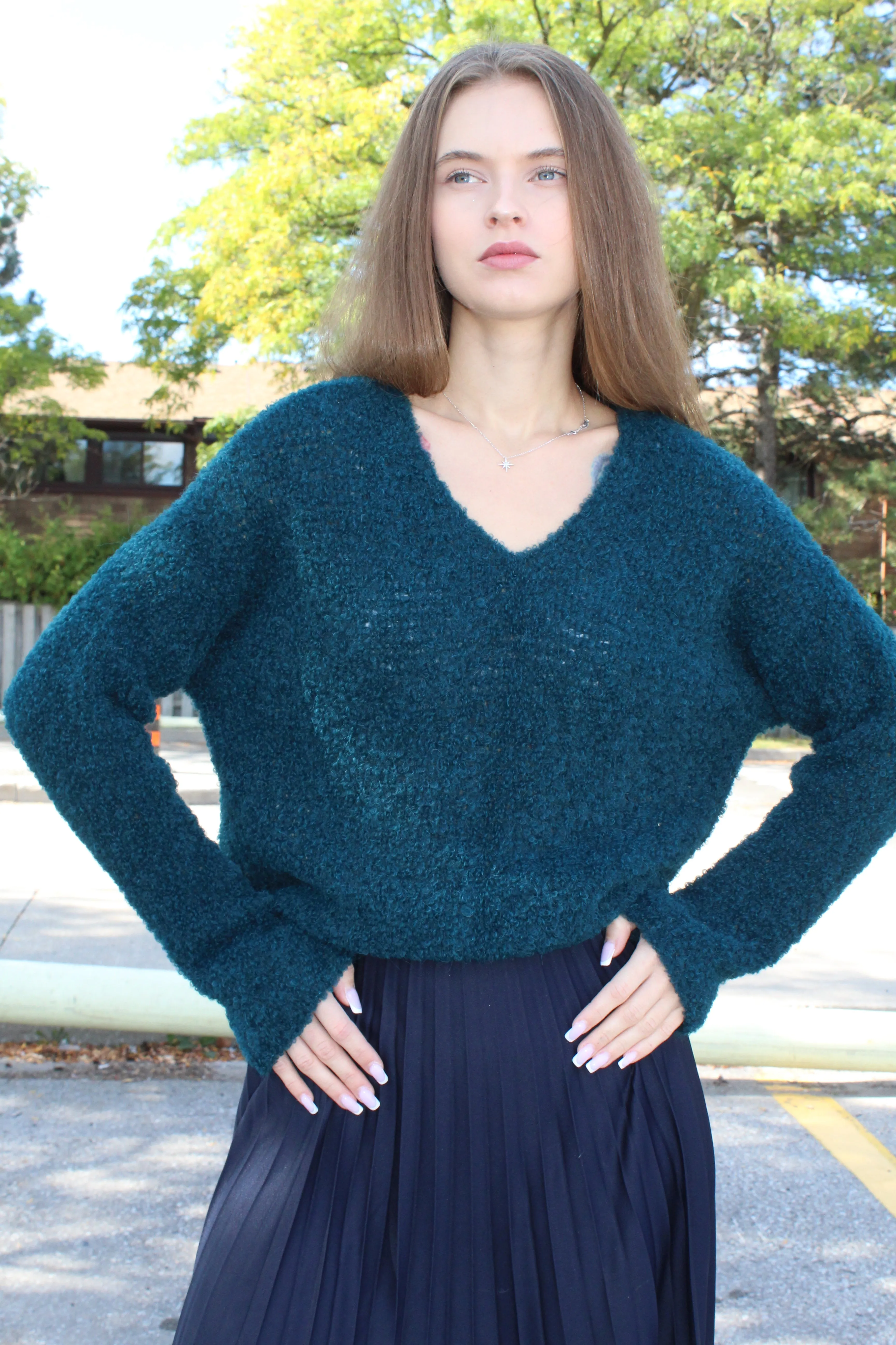 Peruvian alpaca wool sweater pullover.