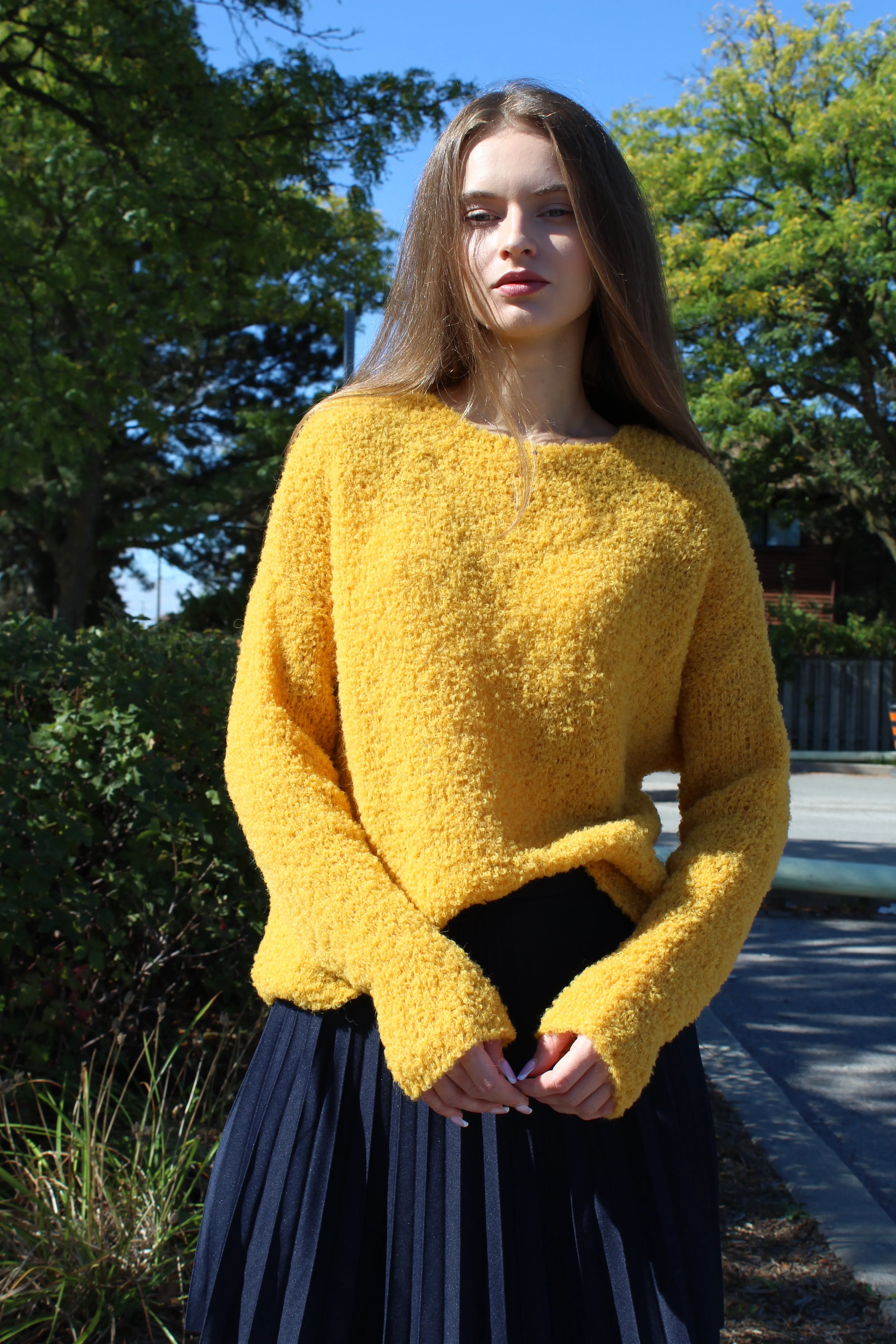 Peruvian alpaca wool sweater pullover.