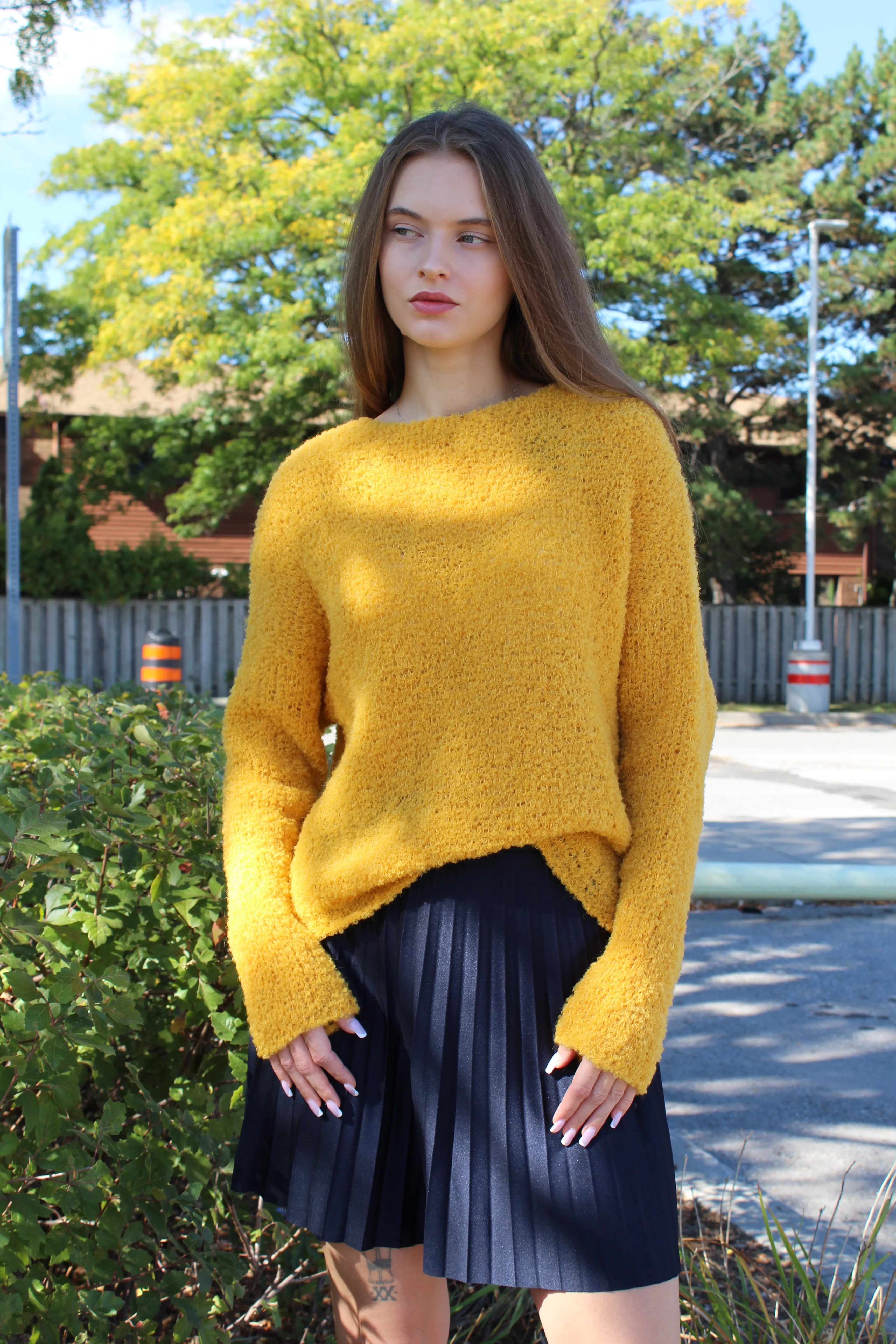 Peruvian alpaca wool sweater pullover.