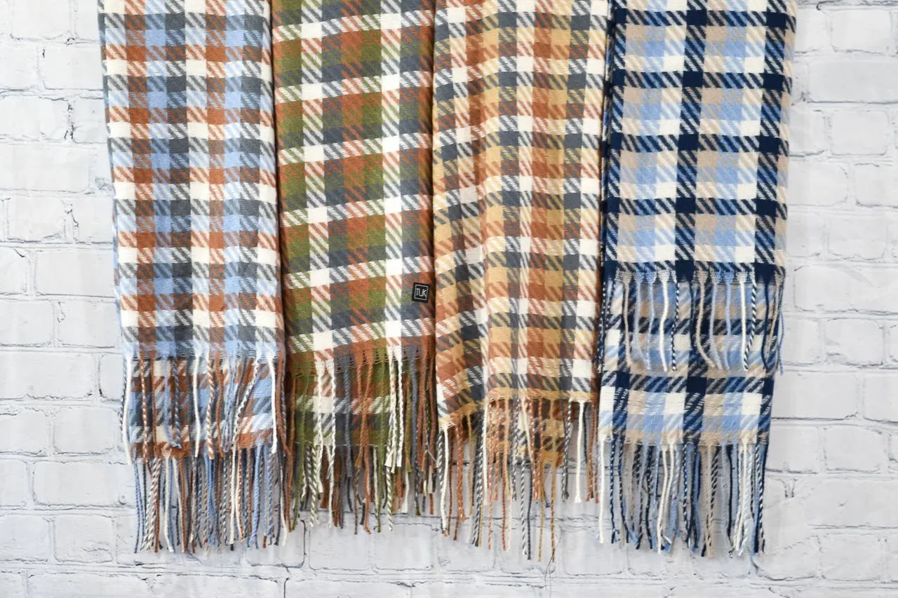 T.U.K. Beige/Rust Cable Knit Plaid Winter Scarf