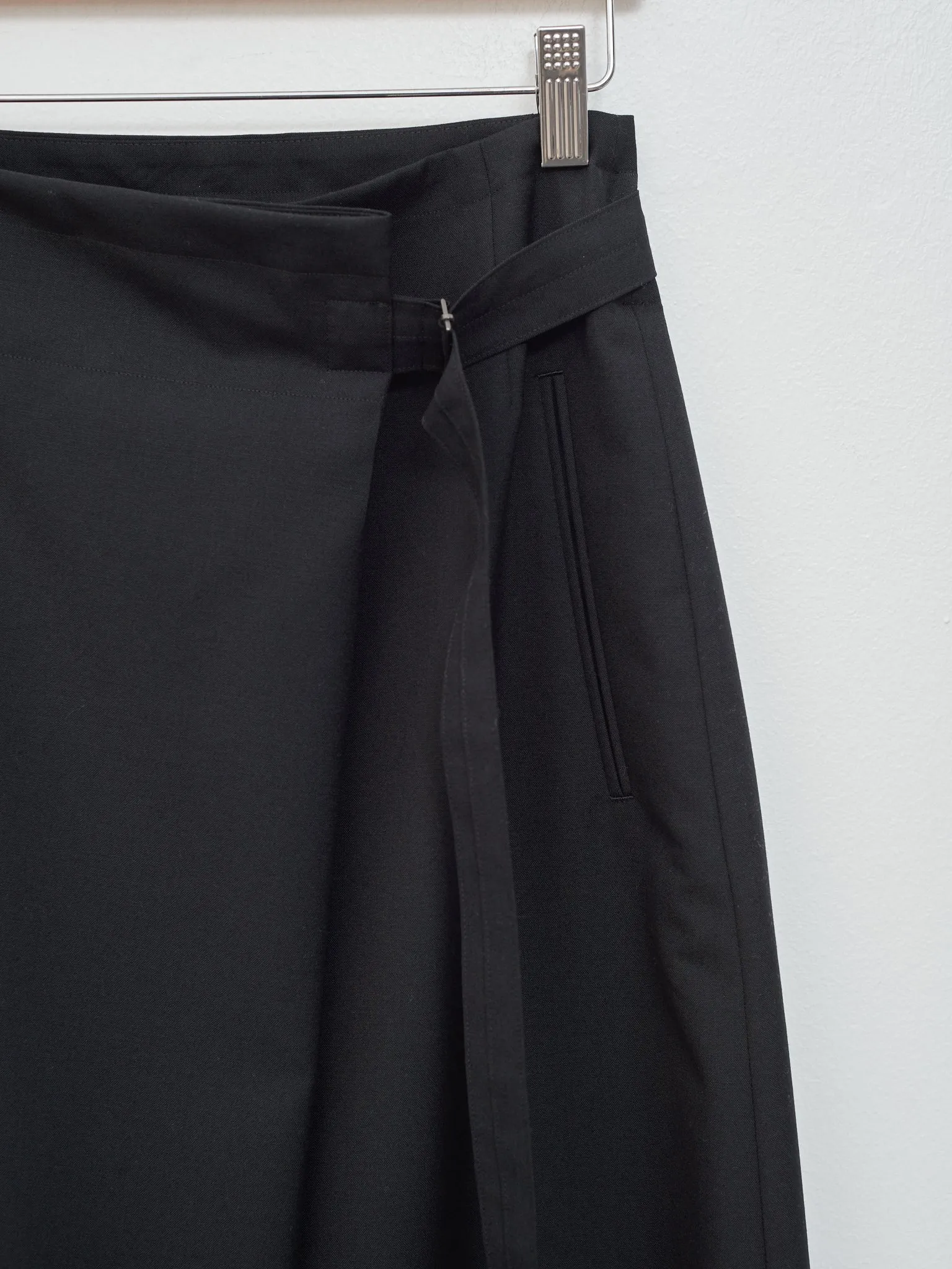 Wool Tropical Washed Skirt - Black